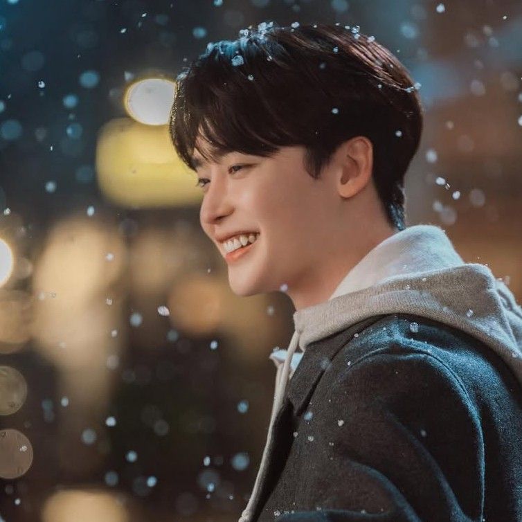 Latest photo of Lee Jongsuk