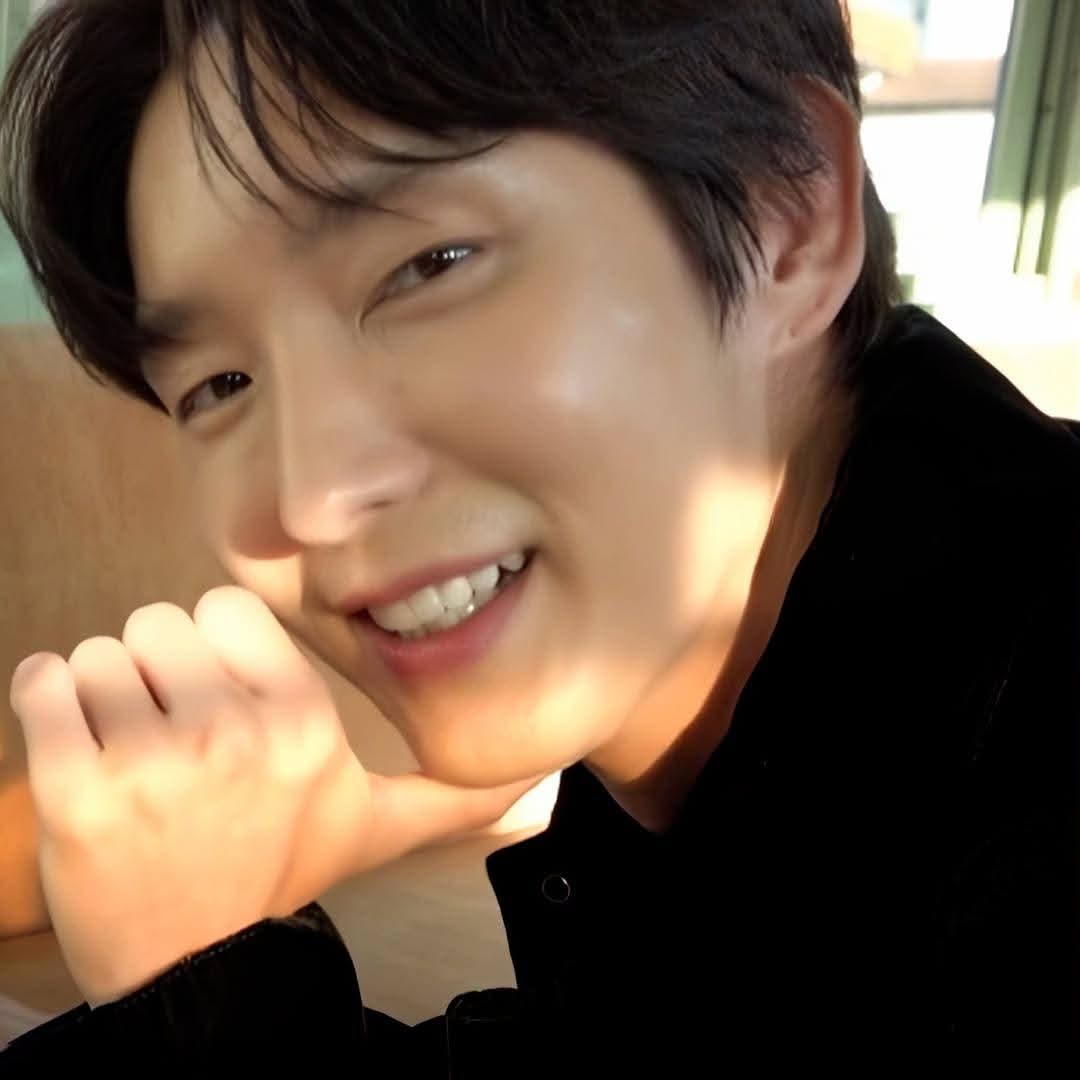 Postingan selebriti populer yang disukai penggemar