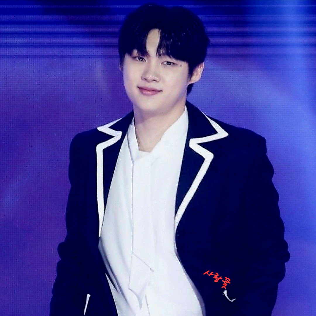 Recent activity shot of Choi Jaemyeong