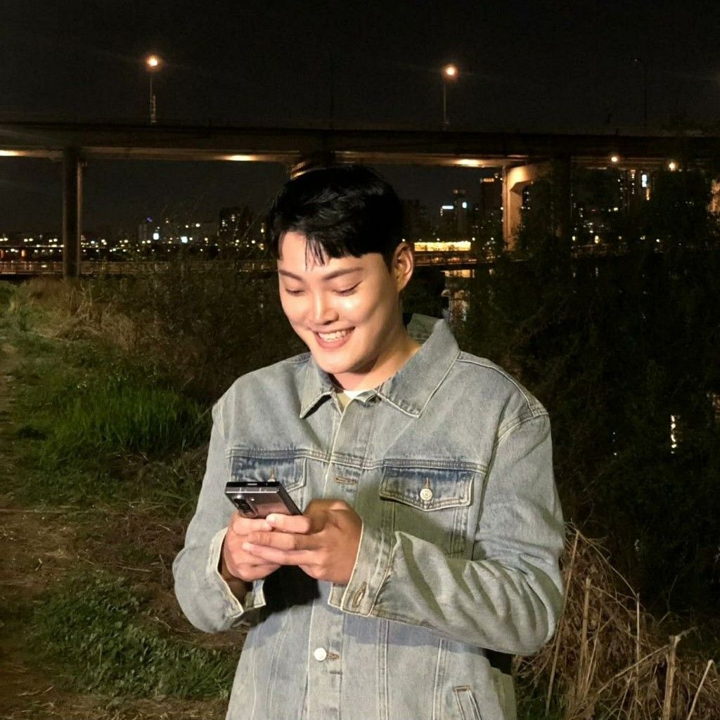 Latest photo of Kim Kyungmin