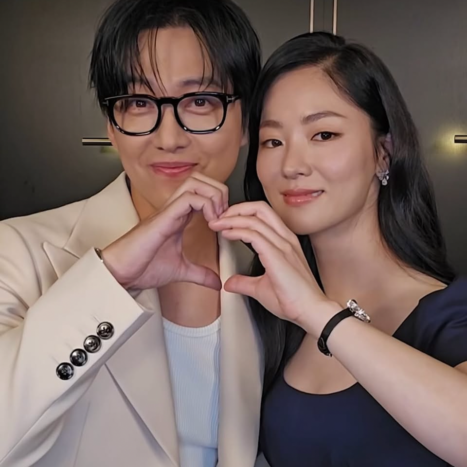 Behind-the-scenes cut of Namkoong Min