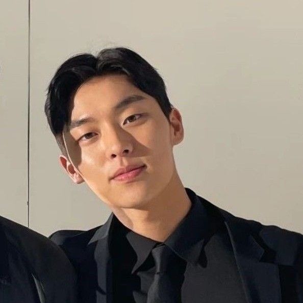 A moment captured by a fan of Choi Hyunwook