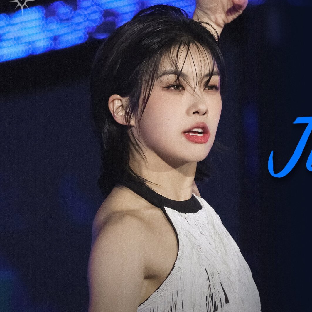 Behind-the-scenes cut of Aiki