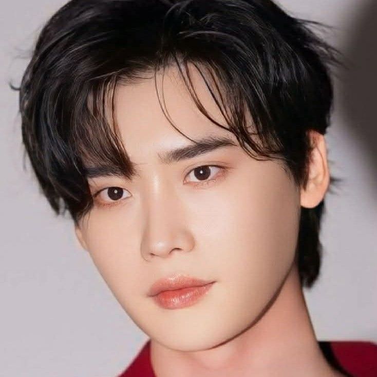 A moment captured by a fan of Lee Jongsuk