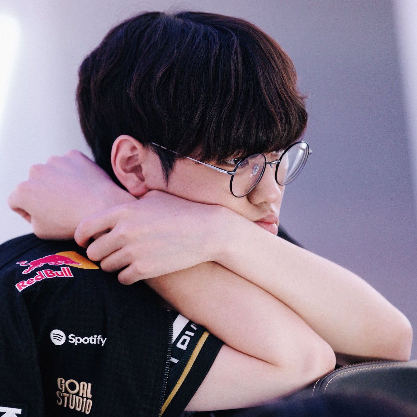 Behind-the-scenes cut of Oner