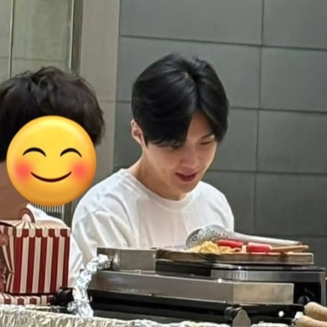 Foto terbaru dari Kim Seonho