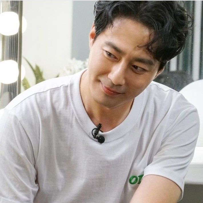 Recent activity shot of Jo Insung
