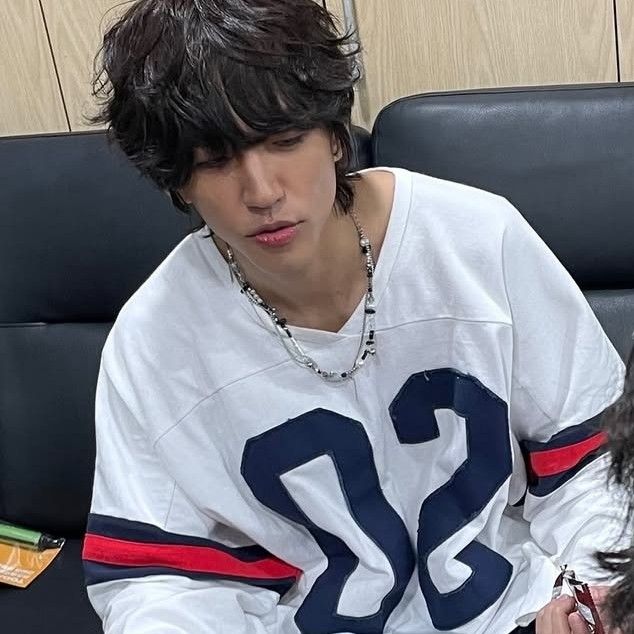 A moment captured by a fan of Lee Seungyoon
