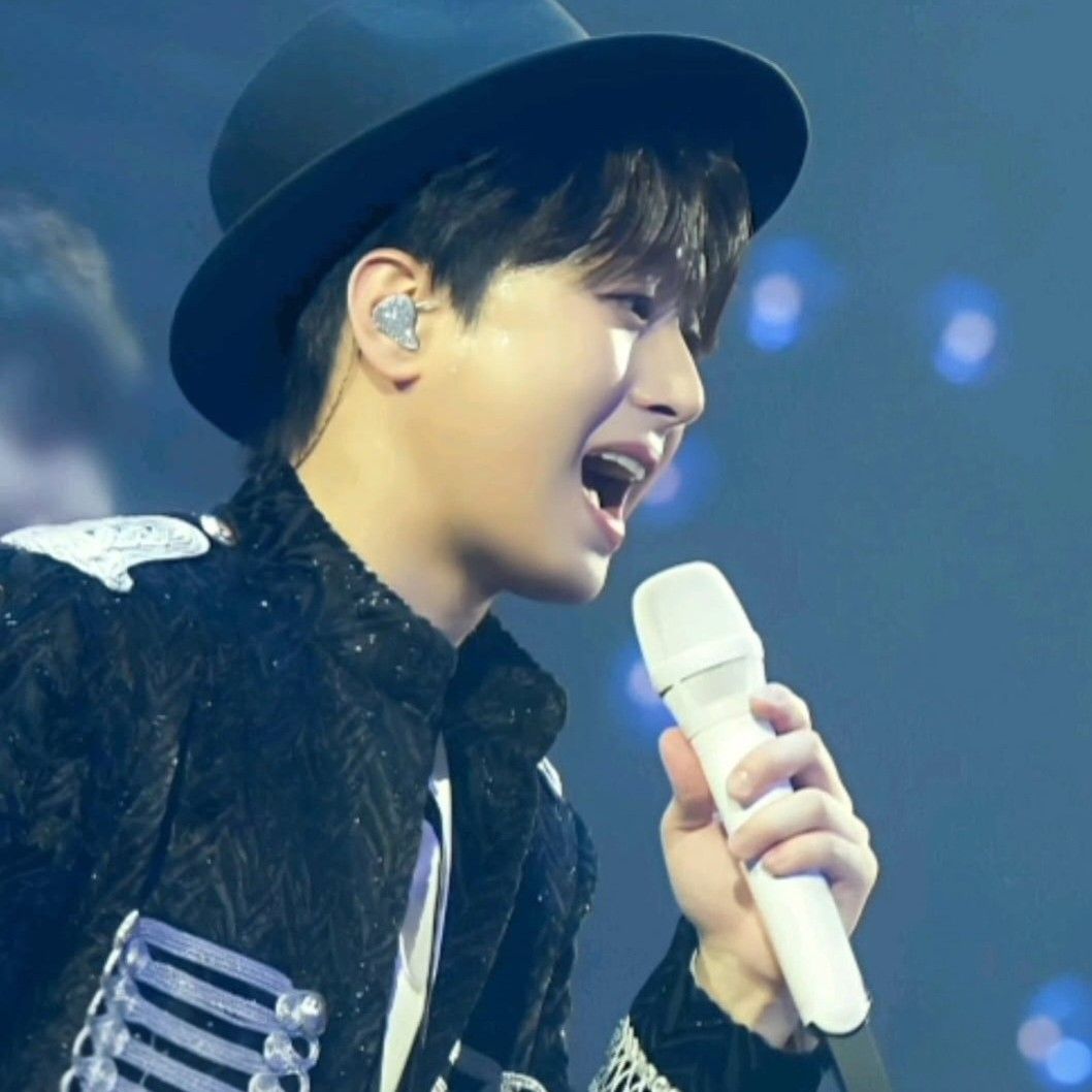 Cuplikan di balik layar dari Lee Chanwon