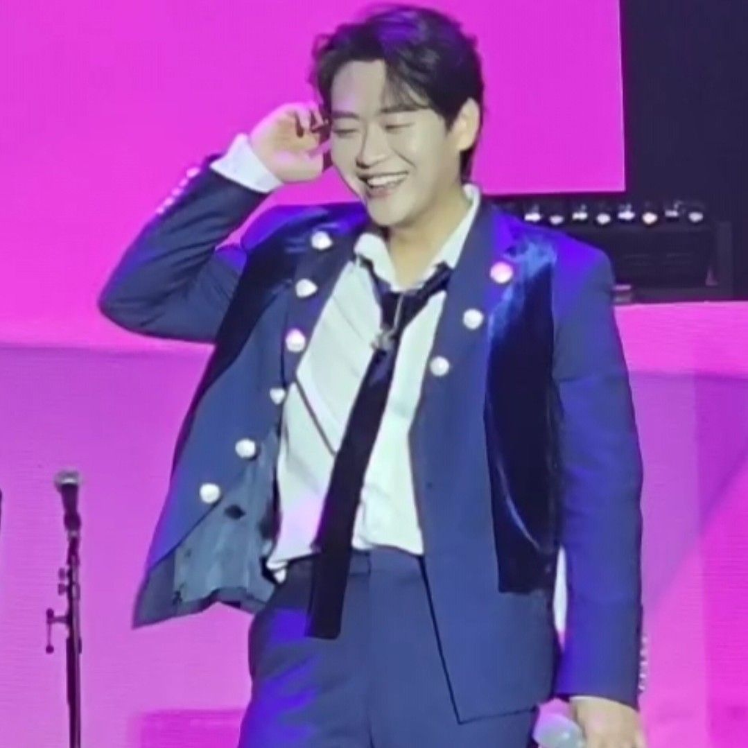 Latest photo of Min Soohyun