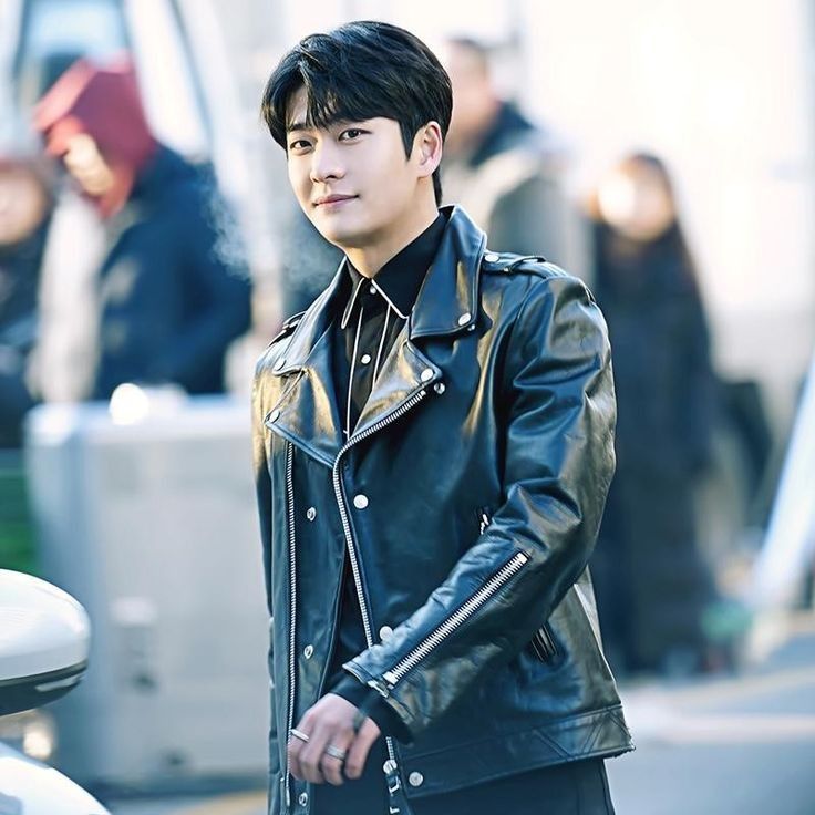 Behind-the-scenes cut of Kang Taeoh