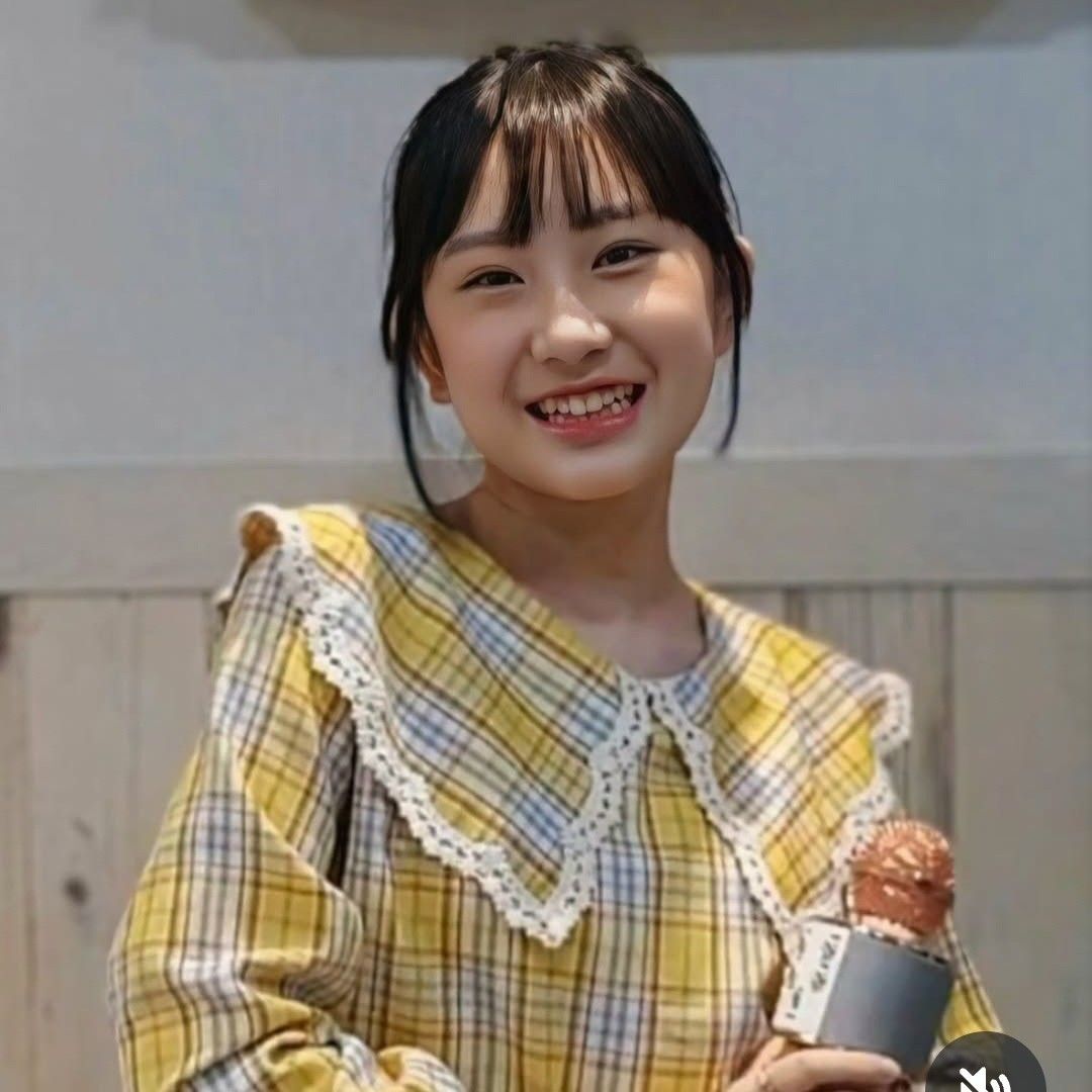 Recent activity shot of Jeon Yujin