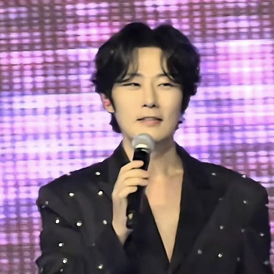 カン・ムンギョンの最新写真