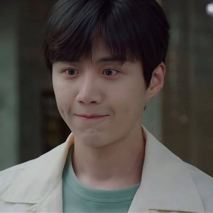 A moment captured by a fan of Kim Seonho