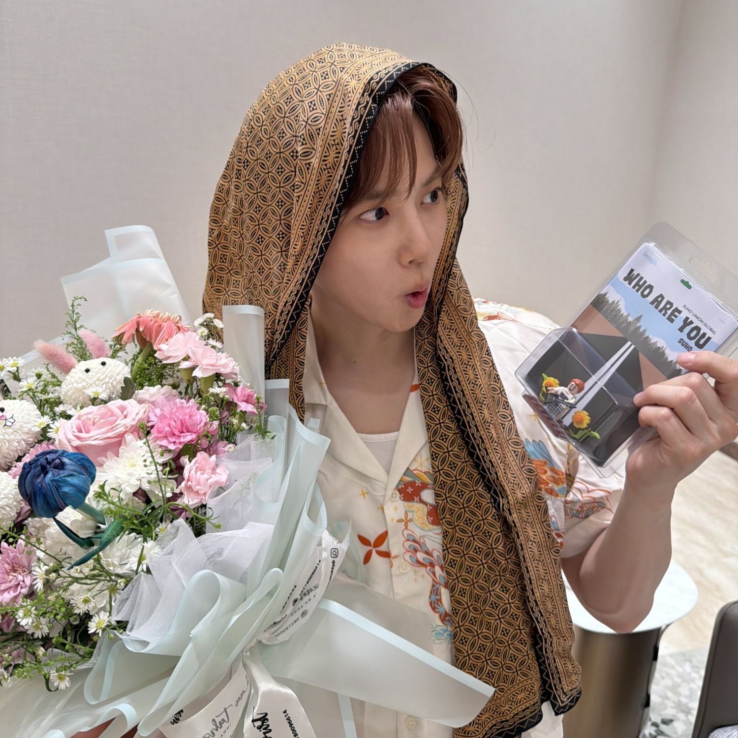 A moment captured by a fan of Suho