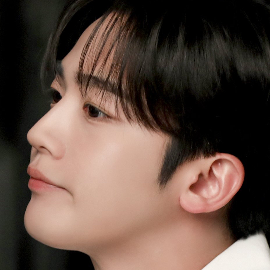 Latest photo of Kim Yohan