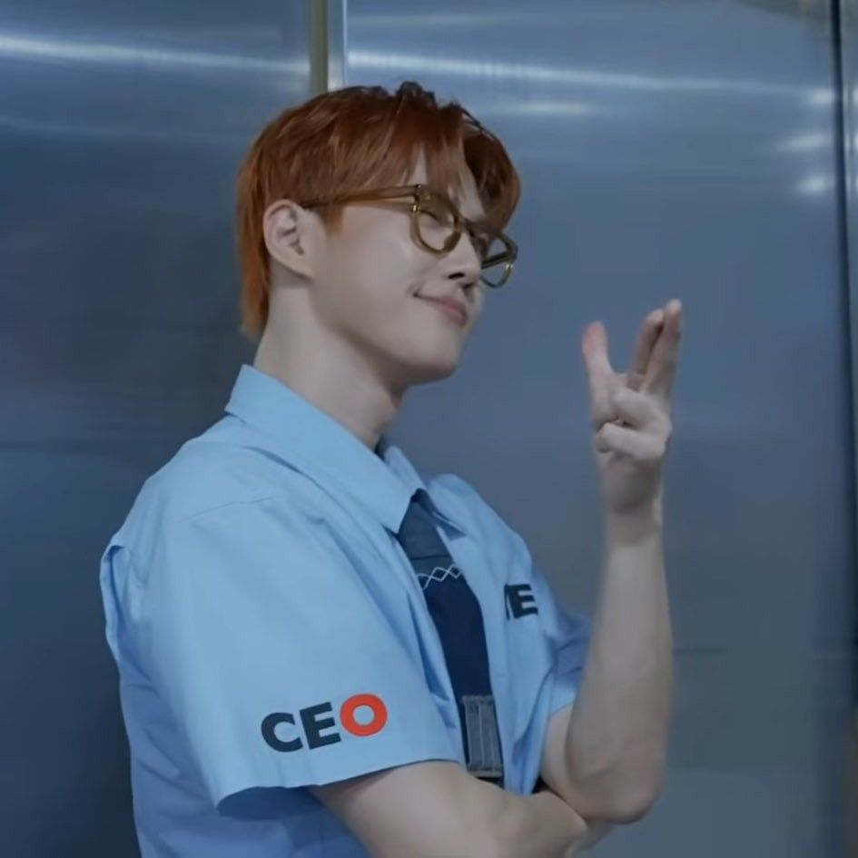 キム・スヒョンの最近の活動ショット