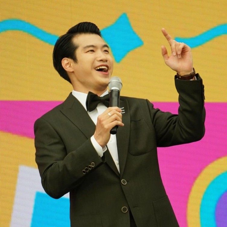Momen yang diabadikan oleh penggemar Jo Myungsup