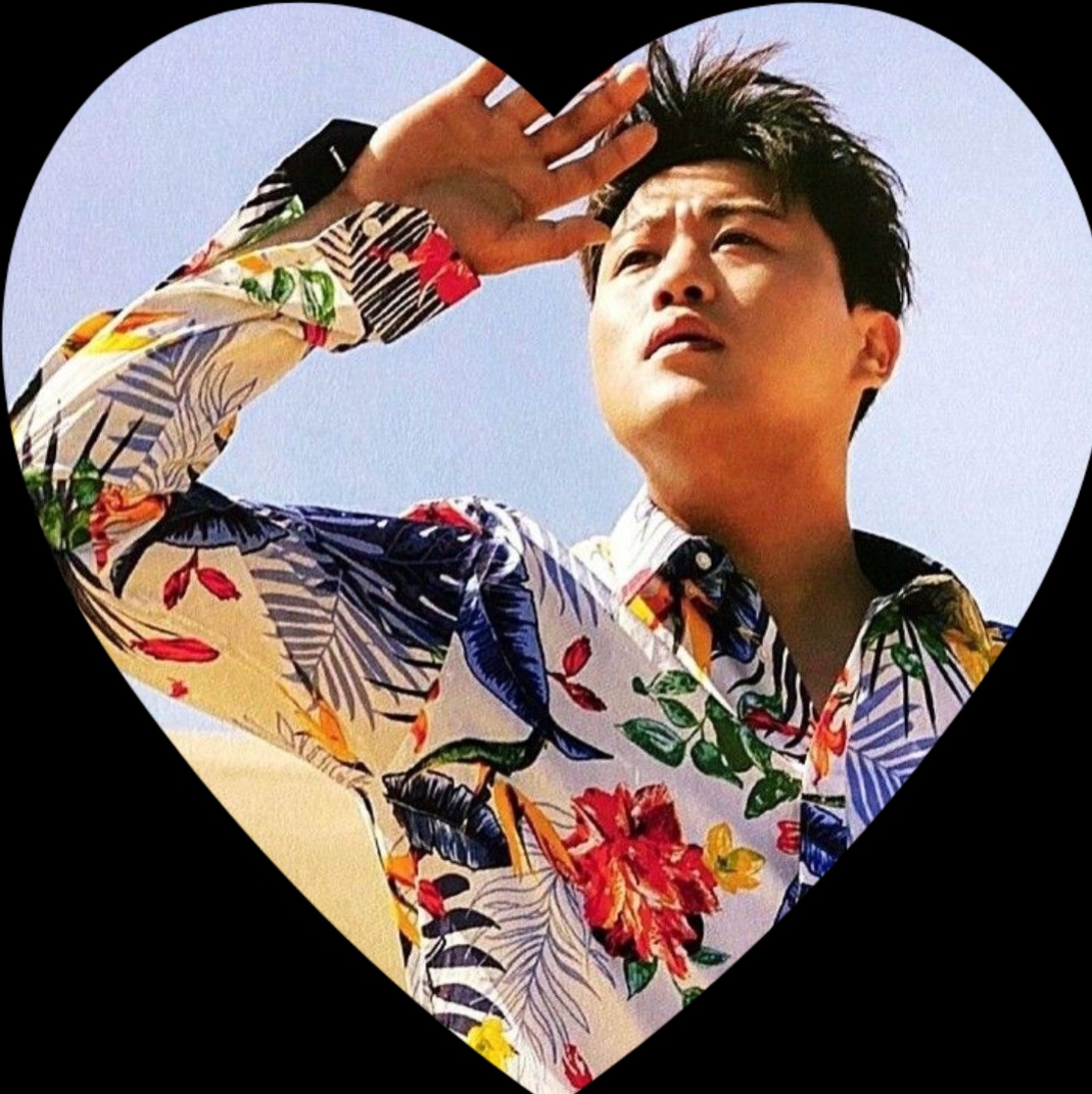 Momen yang diabadikan oleh penggemar Kim Hojoong