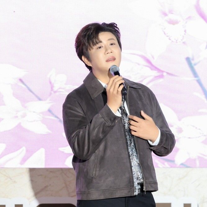 A moment captured by a fan of Jin Haesung