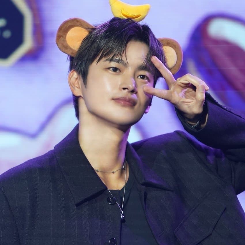 A moment captured by a fan of Seo Inguk