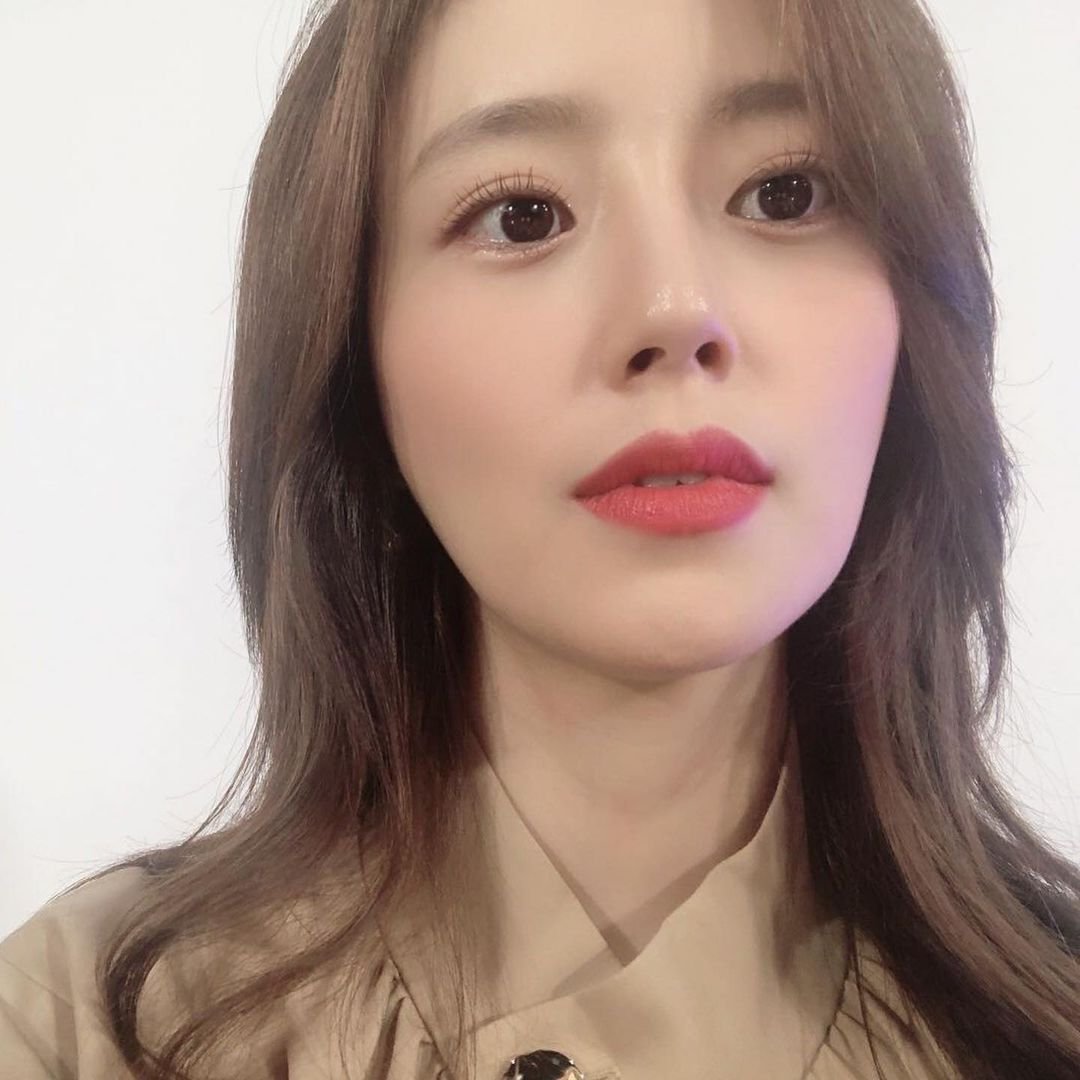 Latest photo of Moon Chaewon