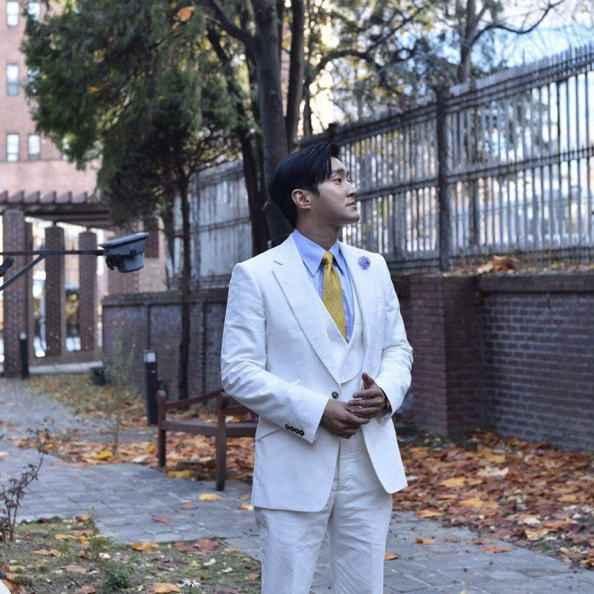 Latest photo of Choi Siwon