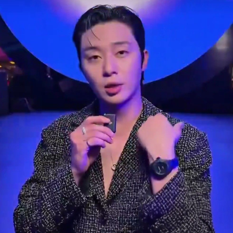 Recent activity shot of Park Seojoon
