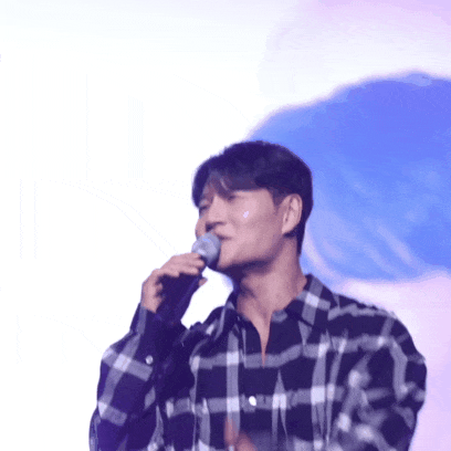 金鍾國的最新照片