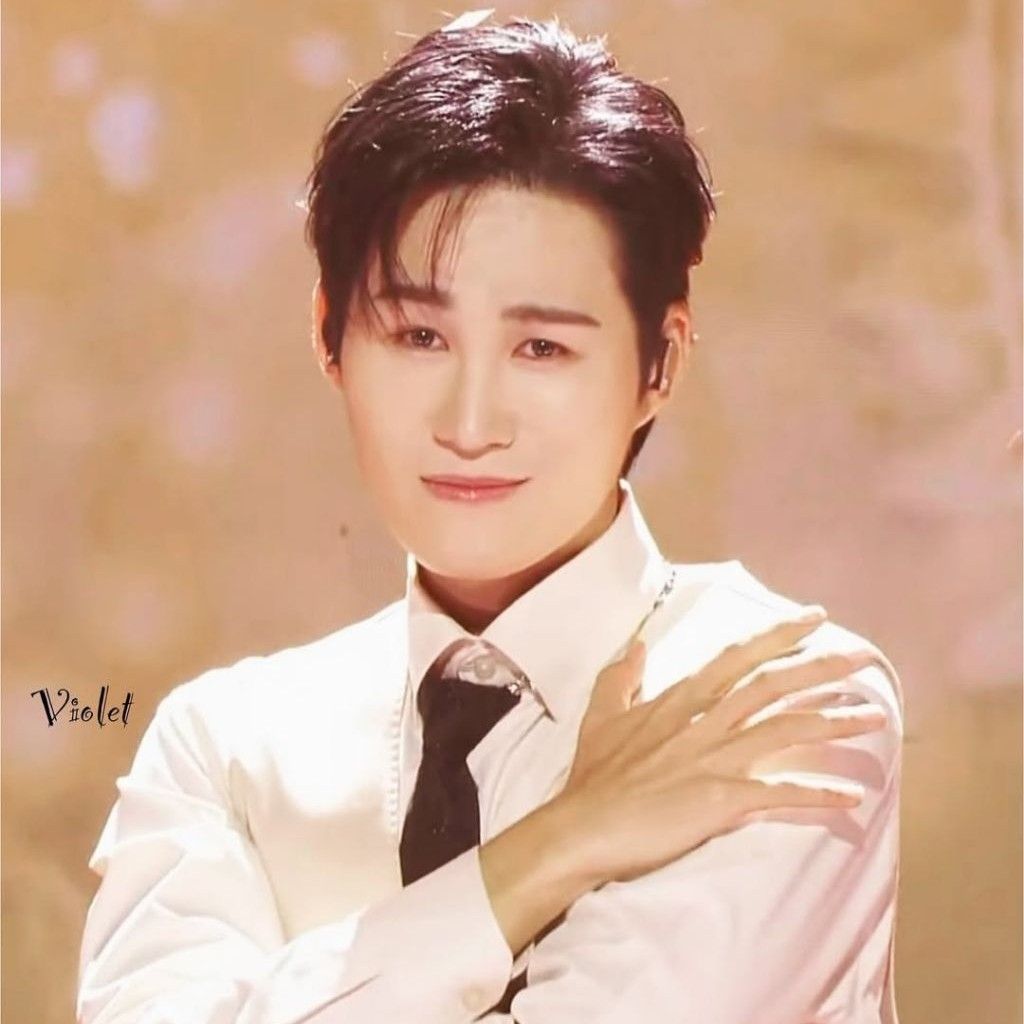 Cuplikan di balik layar dari Kim Heejae