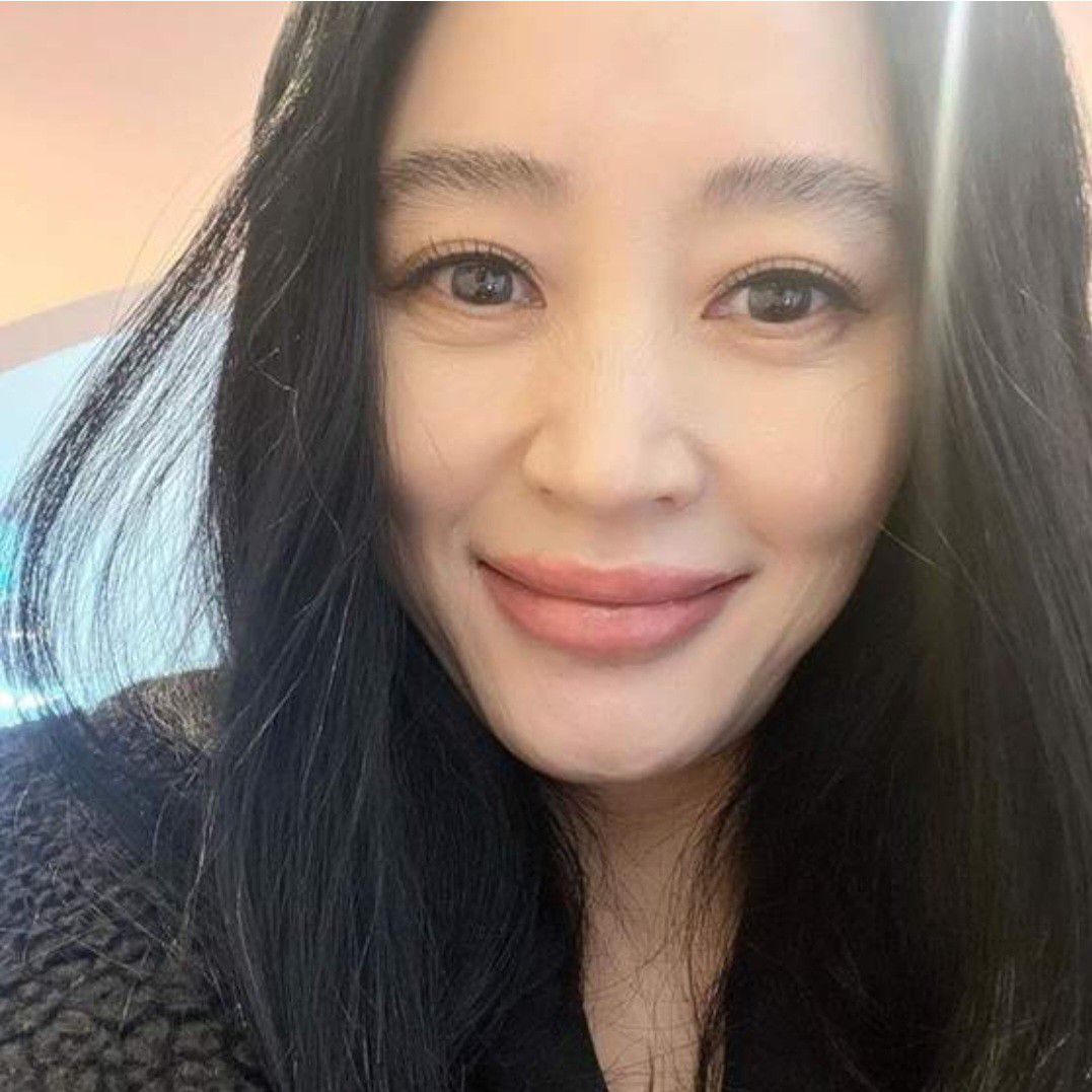 Latest photo of Kim Hyesoo