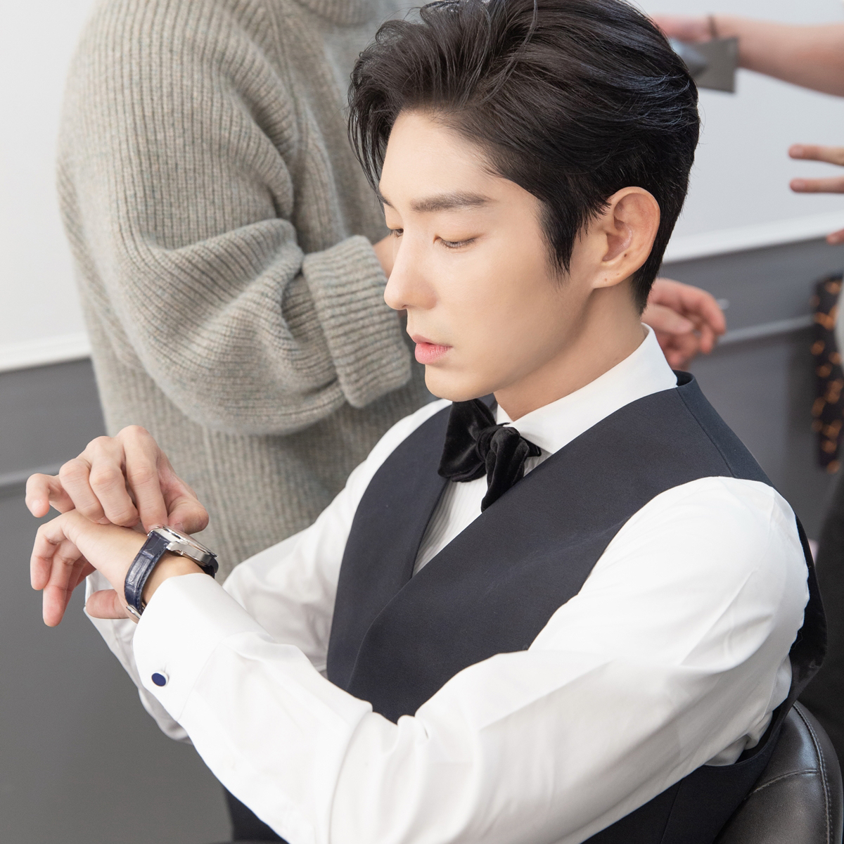 Cuplikan di balik layar dari Lee Joongi