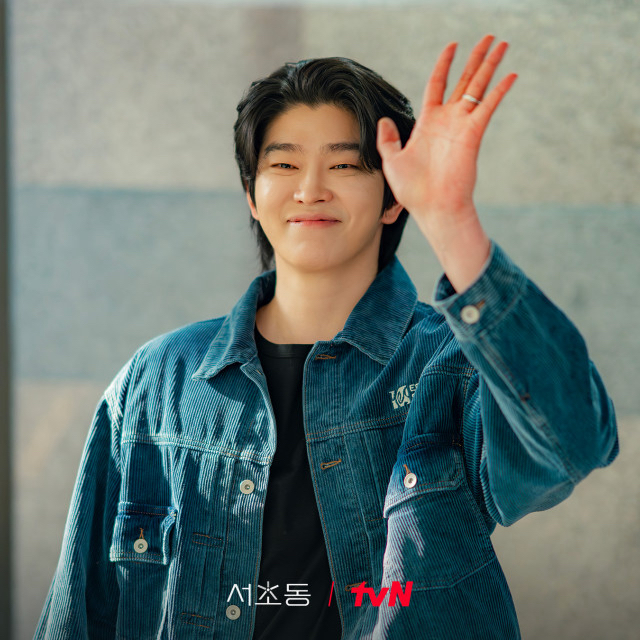 尹均相的最新照片