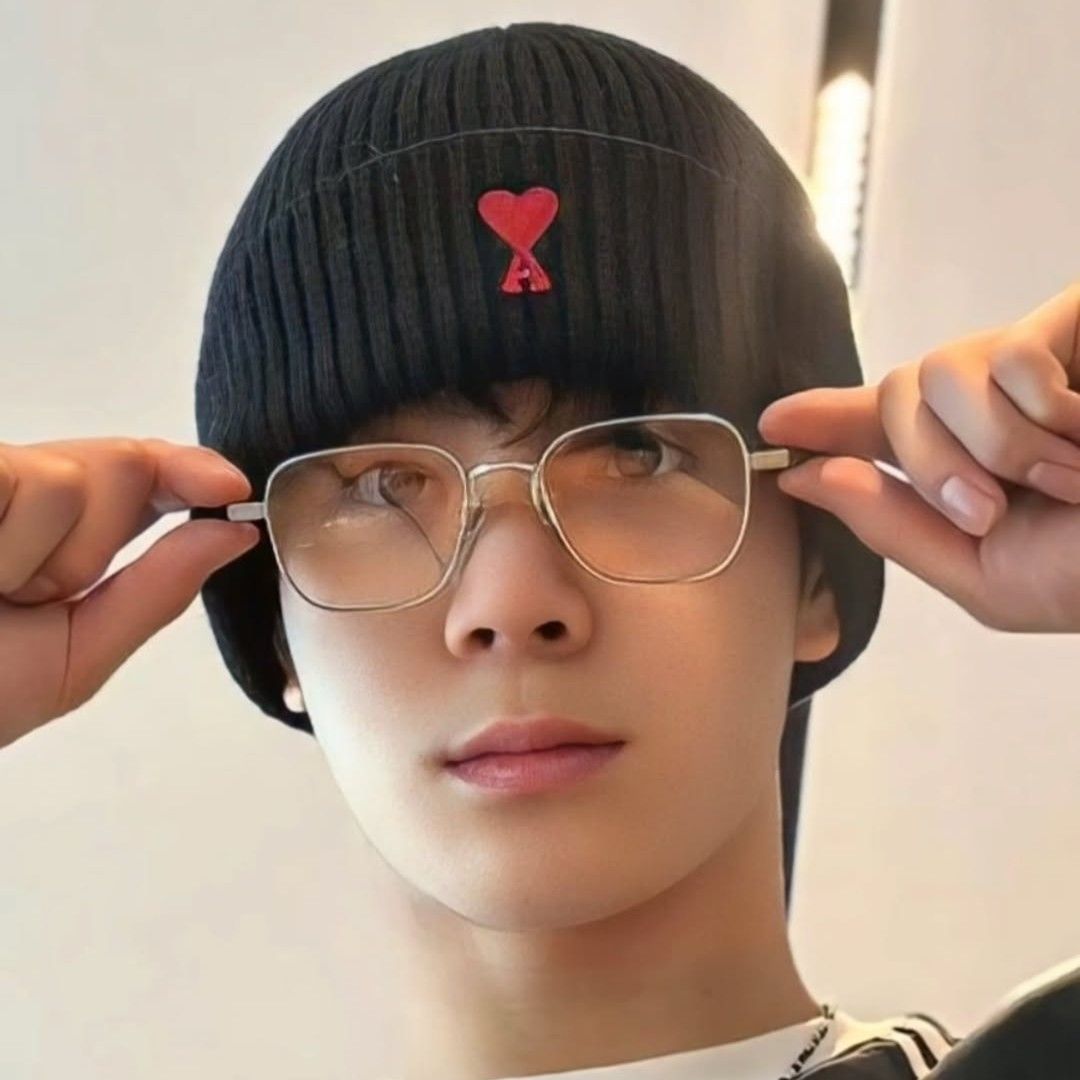 Foto kegiatan terbaru dari Jeong Dongwon