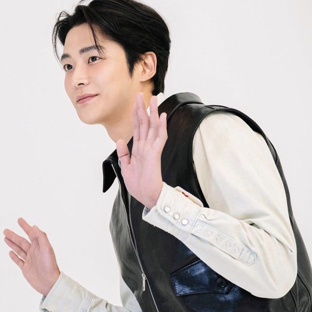 粉丝拍下的路云瞬间