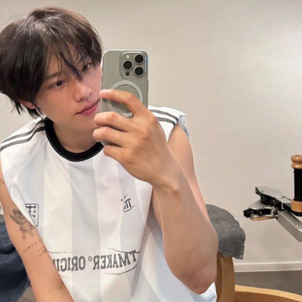 A moment captured by a fan of Kim Sungcheol