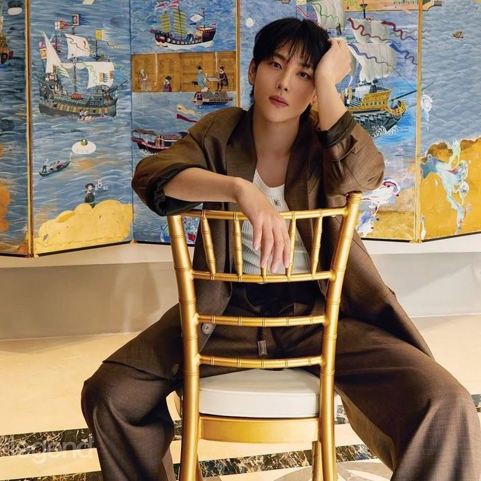 Behind-the-scenes cut of Yim Siwan