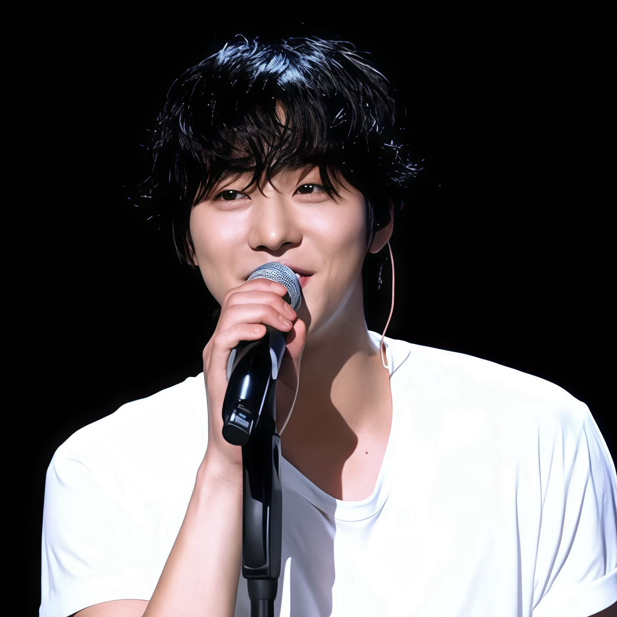 Recent activity shot of Ahn Hyoseop