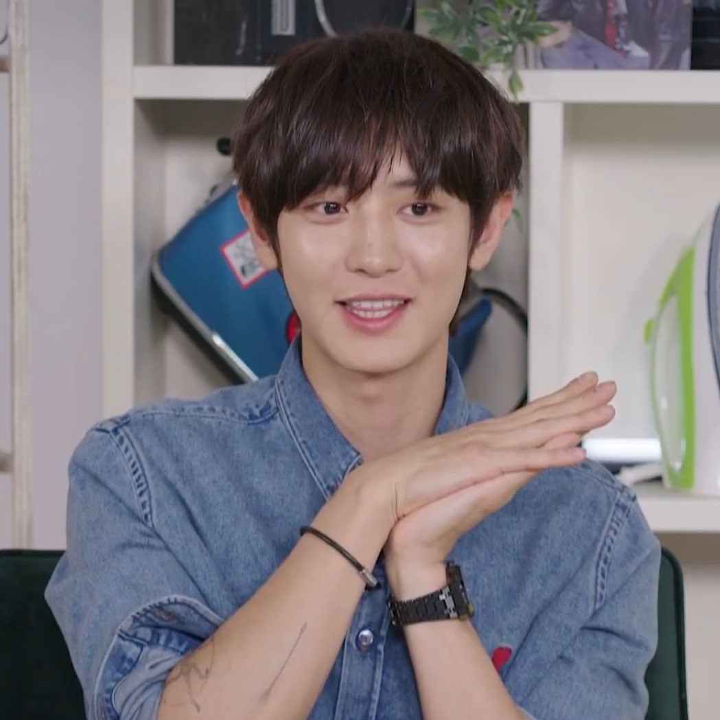 Behind-the-scenes cut of Chanyeol