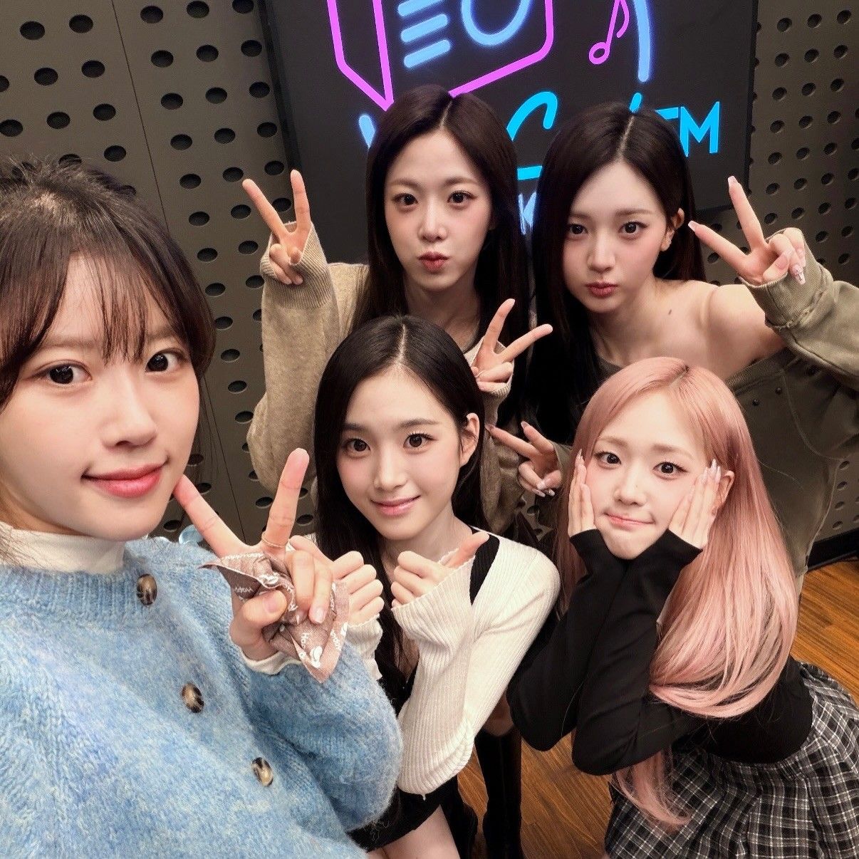 이미주의 비하인드 컷