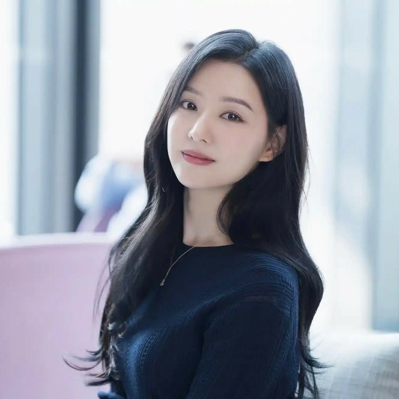 Recent activity shot of Kim Jiwon