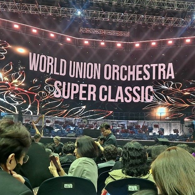 Momen yang diabadikan oleh penggemar Kim Hojoong