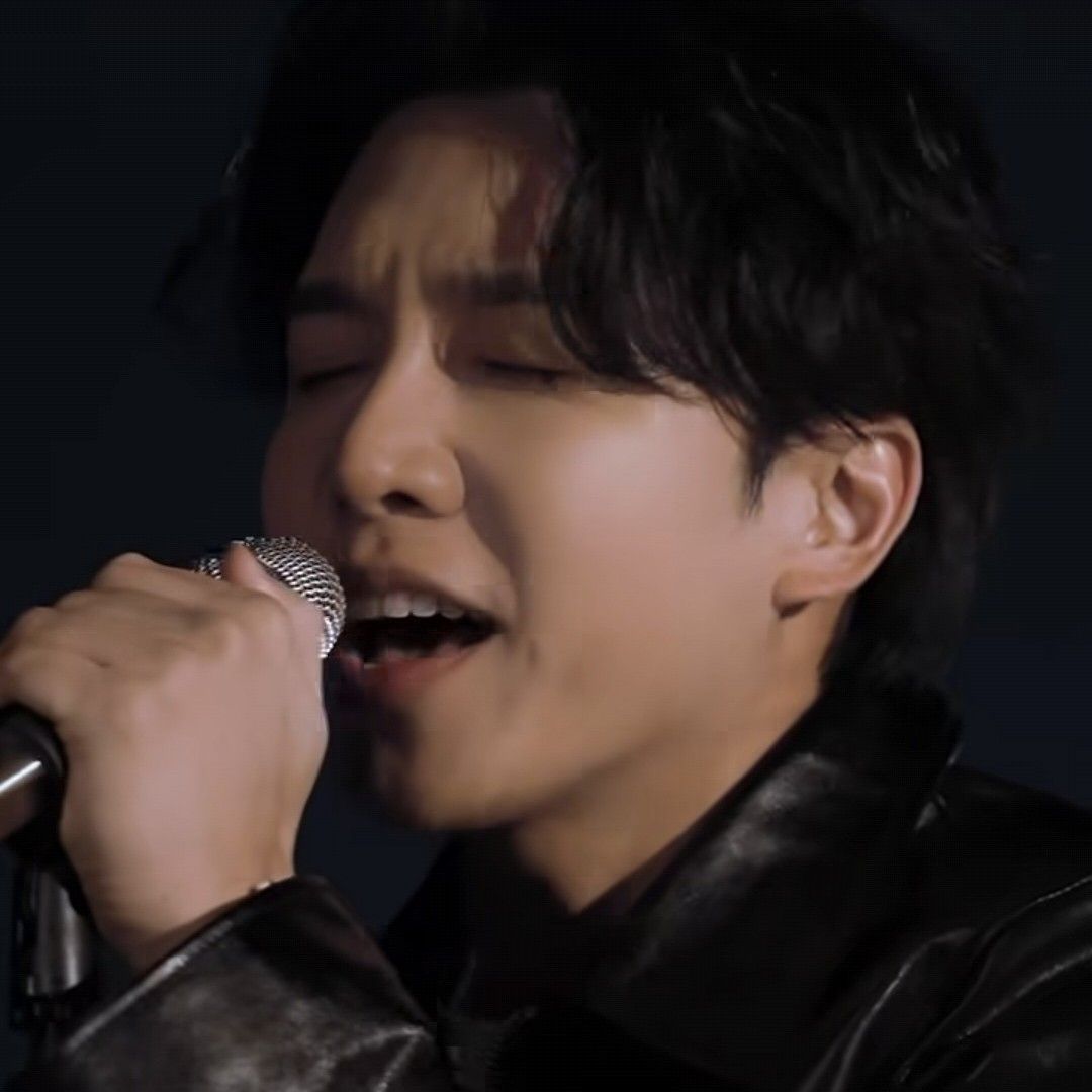 粉丝拍下的李升基瞬间