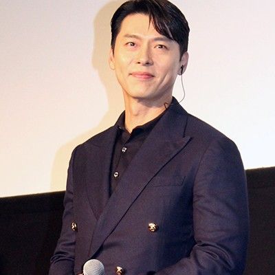Behind-the-scenes cut of Hyun Bin