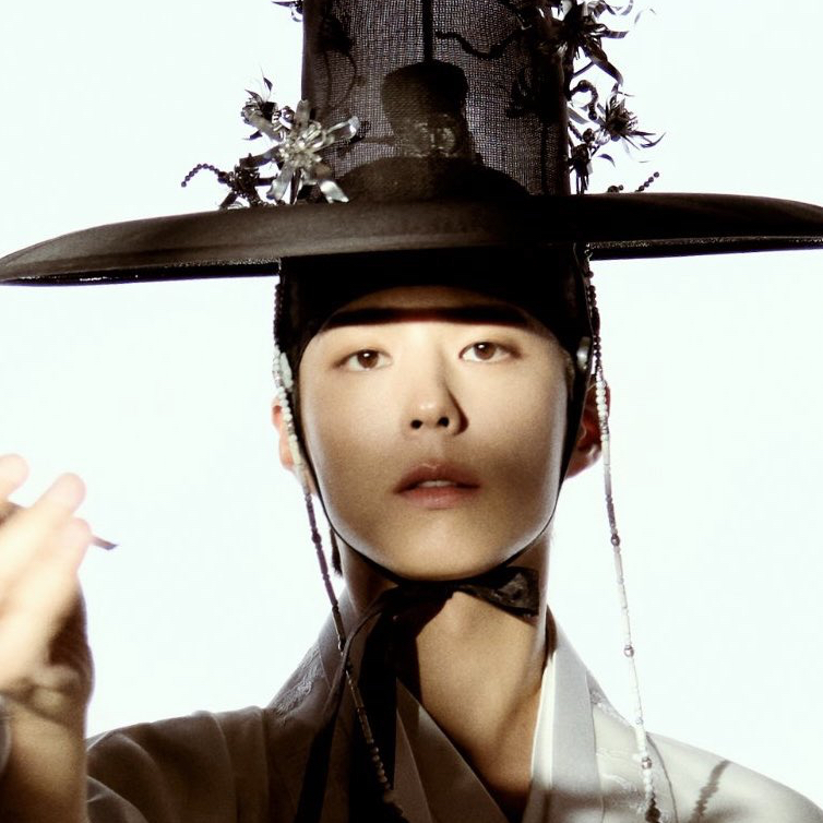 Foto kegiatan terbaru dari Park Bogum