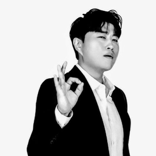 Behind-the-scenes cut of Kim Hojoong