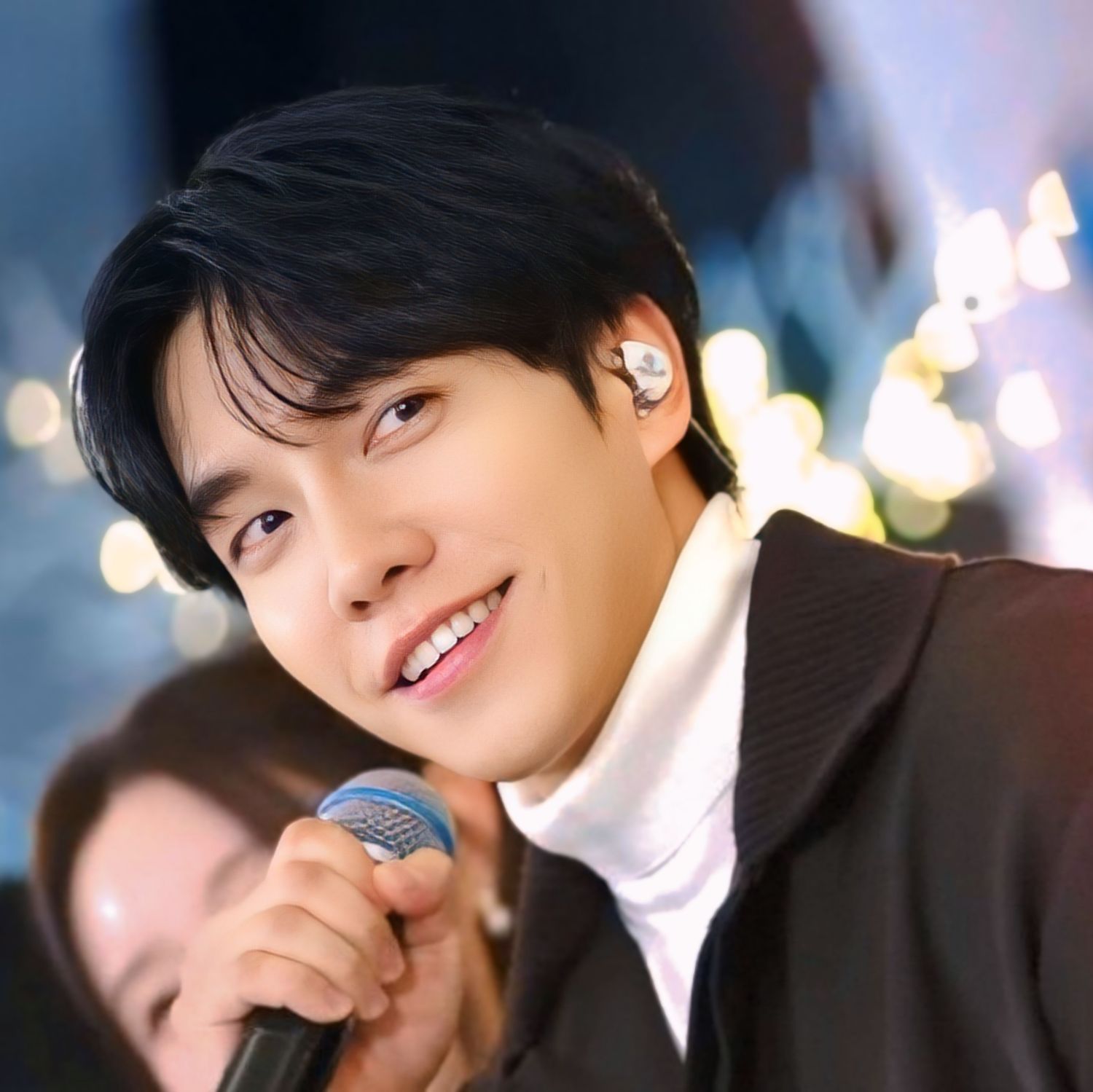 Latest photo of Lee Seunggi