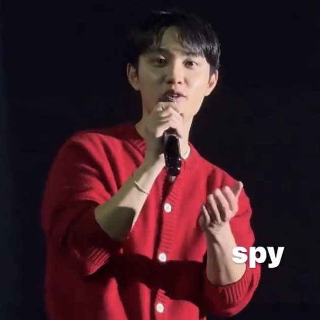 粉丝拍下的都暻秀 (D.O.)瞬间