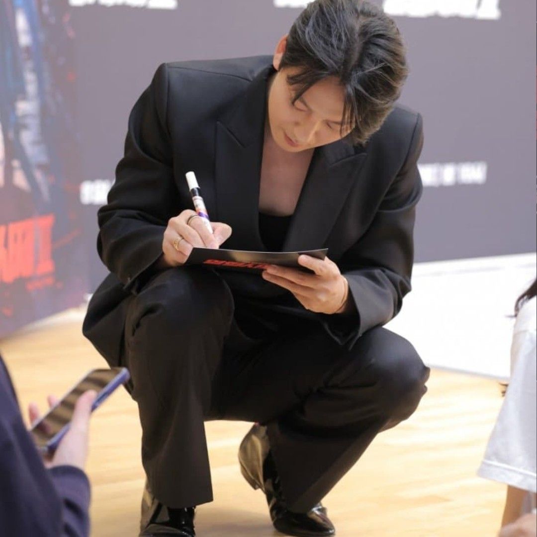 A moment captured by a fan of Kim Namgil