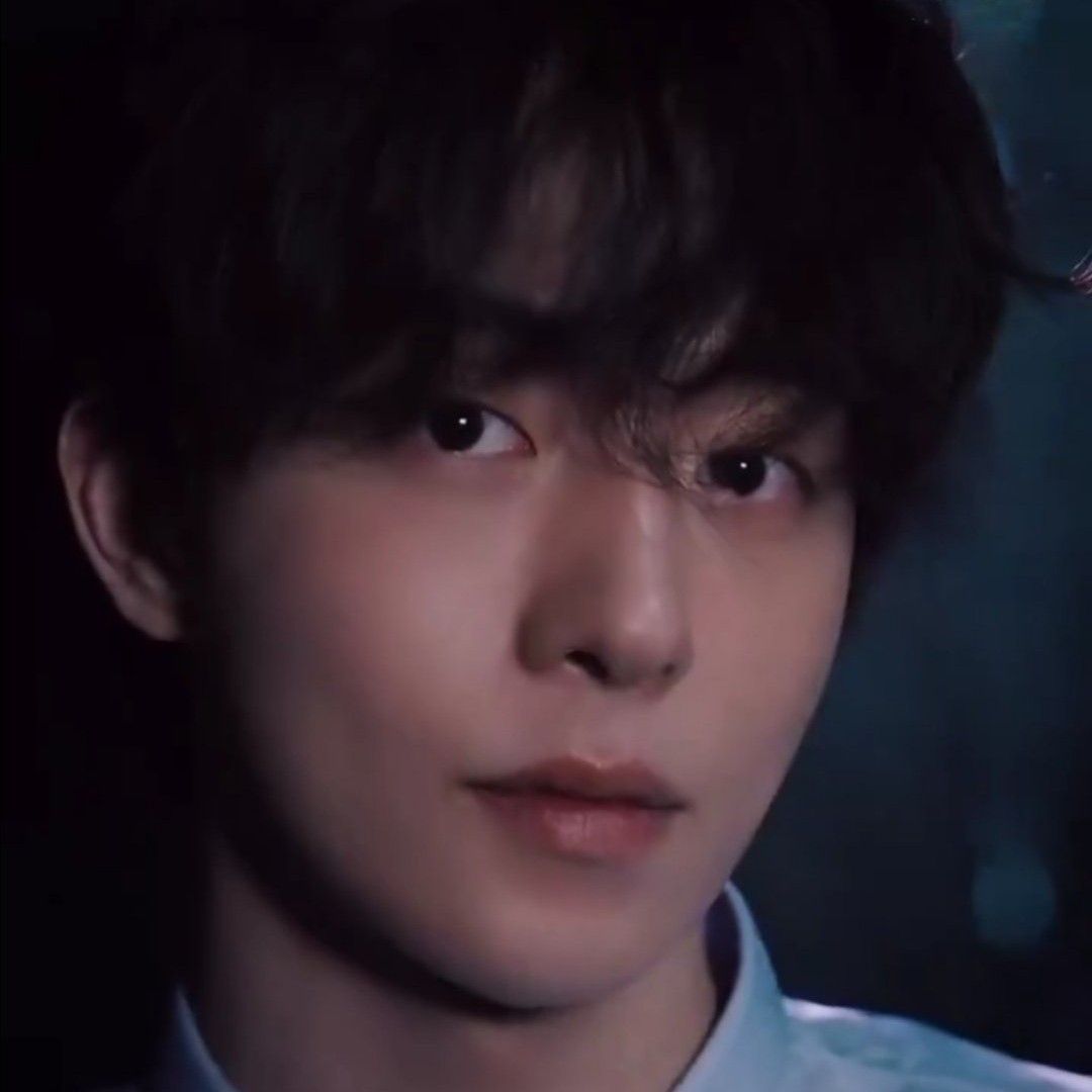 Behind-the-scenes cut of Nam Joohyuk